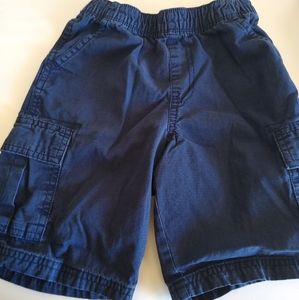 Children's place 5T navy shorts